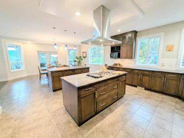 Primary Bedroom Photo of 43350 Hillkeep Place, Chilliwack, BC