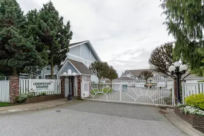 203 9109 154 Street, Surrey, BC, Surrey — Townhouse for sale