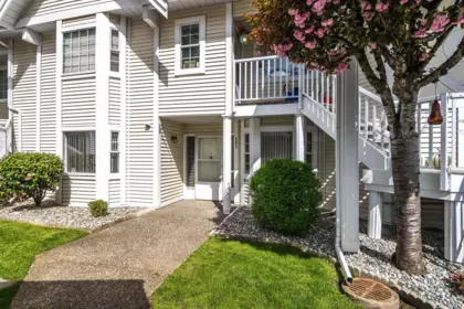203 9109 154 Street, Surrey, BC, Surrey — Townhouse for sale