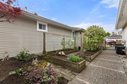 Garden / Landscaping Photo of 139 6001 Promontory Road, Chilliwack, BC