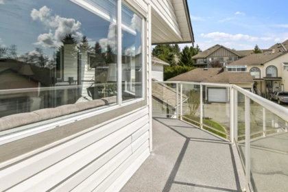 Hallway Photo of 1008 21937 48 Avenue, Langley, BC