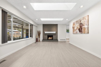 Entry Foyer Photo of 4132 204b Street, Langley, BC