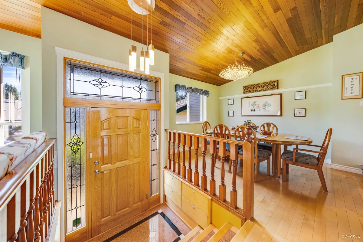 Family Room Photo of 11761 Cascade Drive, Delta, BC
