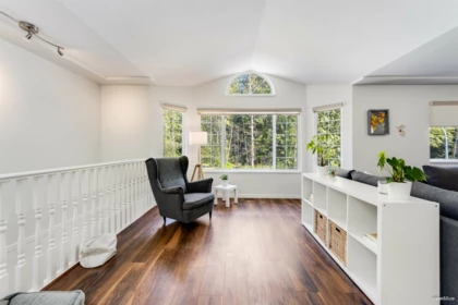 Kitchen Island Photo of 1236 Chelsea Avenue, Port Coquitlam, BC