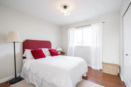 Bedroom 3 Photo of 6031 189a Street, Surrey, BC