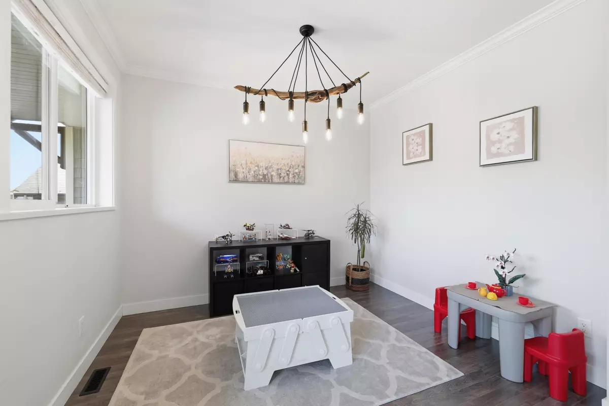 Family Room Photo of 82 7780 170 Street, Surrey, BC