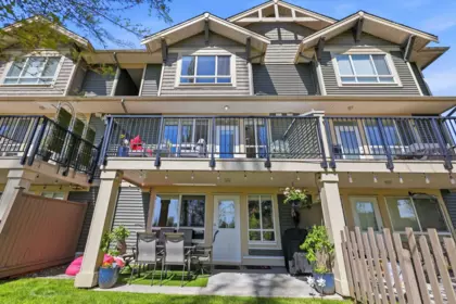 Swimming Pool Photo of 82 7780 170 Street, Surrey, BC