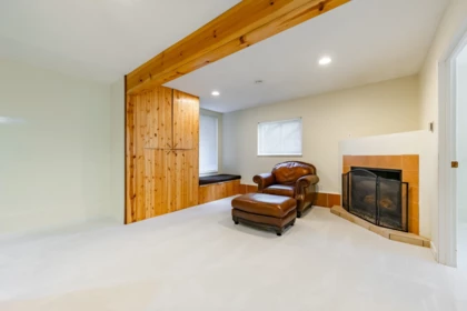 Staircase Photo of 10216 142a Street, Surrey, BC