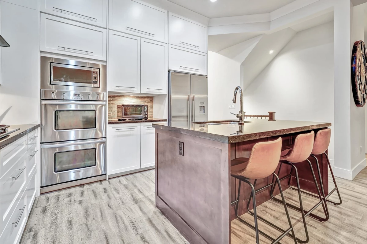 Family Room Photo of 27 3122 160 Street, Surrey, BC