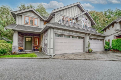 Swimming Pool Photo of 27 3122 160 Street, Surrey, BC