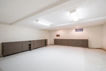 Mudroom Photo of 605 Waterloo Drive, Port Moody, BC