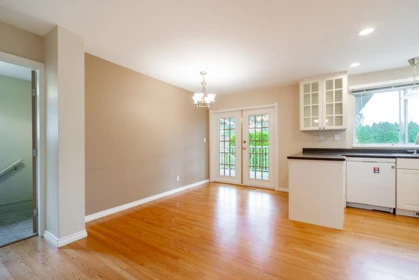 Primary Bedroom Photo of 605 Waterloo Drive, Port Moody, BC