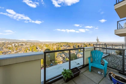 Backyard Photo of 1801 615 Hamilton Street, New Westminster, BC