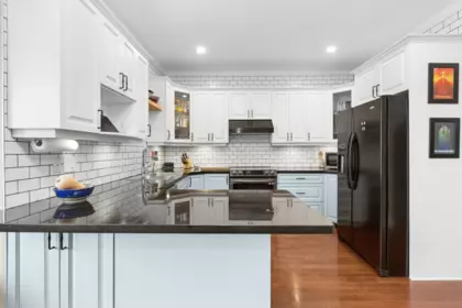 Laundry Room Photo of 250 E 17th Street, North Vancouver, BC
