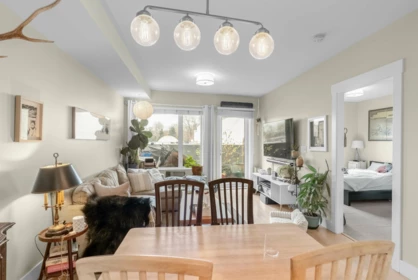 Breakfast Nook Photo of 203 1496 Charlotte Road, North Vancouver, BC
