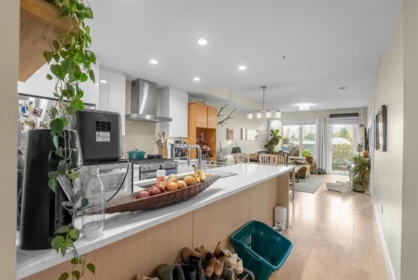 Kitchen Photo of 203 1496 Charlotte Road, North Vancouver, BC