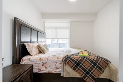 Bedroom 3 Photo of 412 15848 Fraser Highway, Surrey, BC