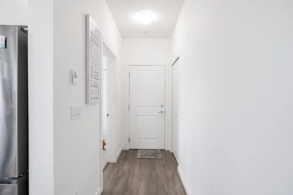 Primary Bathroom Photo of 412 15848 Fraser Highway, Surrey, BC