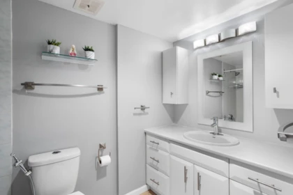 Powder Room Photo of 1605 3737 Bartlett Court, Burnaby, BC