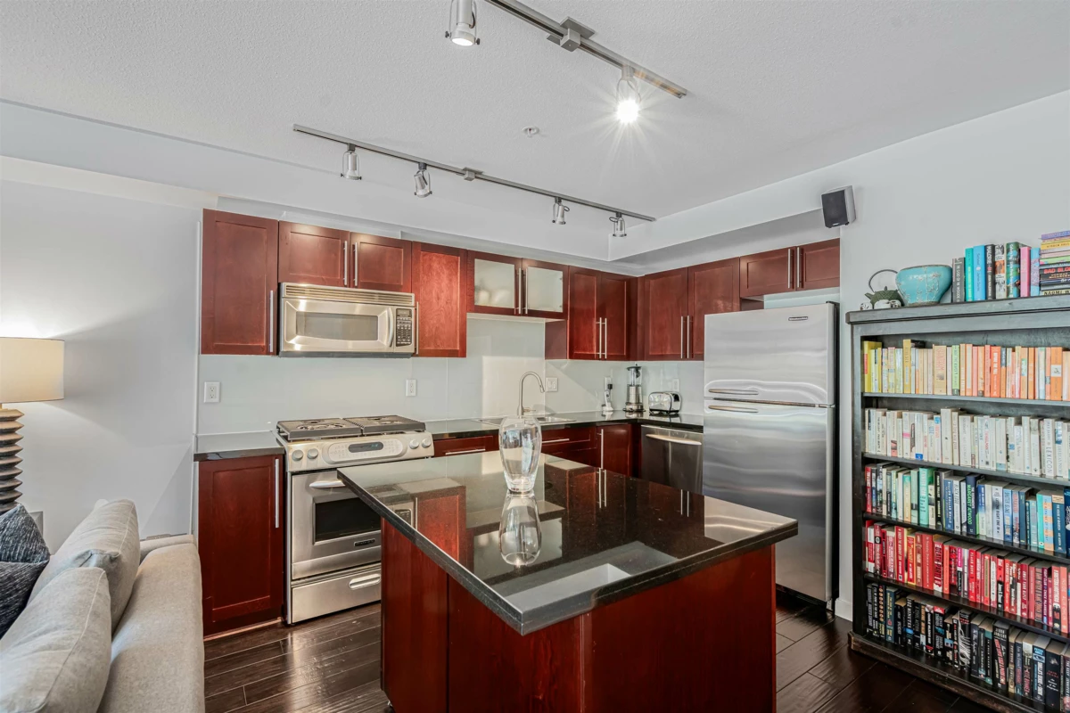 Dining Area Photo of 207 122 E 3rd Street, North Vancouver, BC