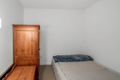 Bedroom 4 Photo of 207 122 E 3rd Street, North Vancouver, BC