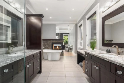 Entry Foyer Photo of 2045 Ocean Forest Drive, Surrey, BC