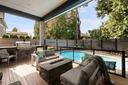 Swimming Pool Photo of 2045 Ocean Forest Drive, Surrey, BC