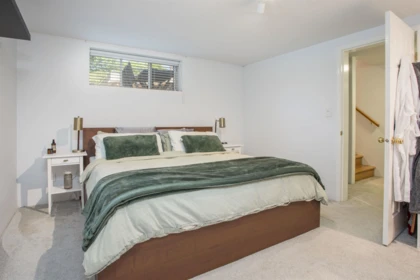 Hot Tub / Spa Photo of 2945 W 12th Avenue, Vancouver, BC