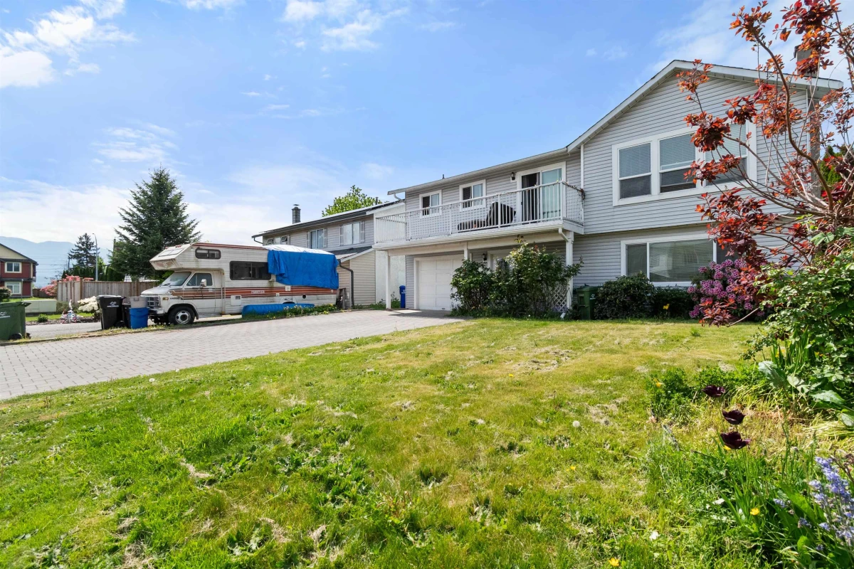 Living Room Photo of 8683 Tilston Street, Chilliwack, BC