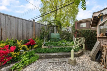 Garden / Landscaping Photo of 11620 Williams Road, Richmond, BC