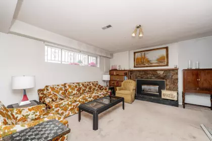 Basement Recreation Room Photo of 7055 Kitchener Street, Burnaby, BC