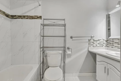 Guest Bathroom Photo of 5 1535 St. Georges Avenue, North Vancouver, BC
