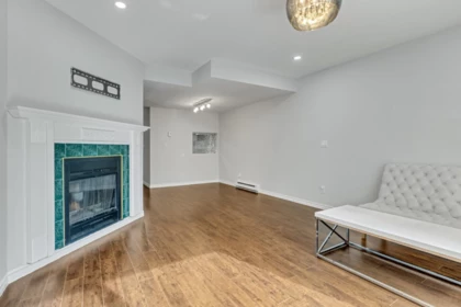 Kitchen Photo of 5 1535 St. Georges Avenue, North Vancouver, BC