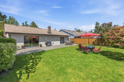 Front Yard Photo of 1220 Morris Crescent, Delta, BC