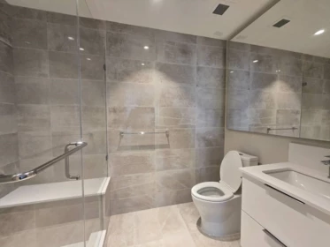 Guest Bathroom Photo of 2505 485 W 42nd Avenue, Vancouver, BC