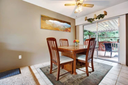 Kitchen Photo of 10992 132a Street, Surrey, BC