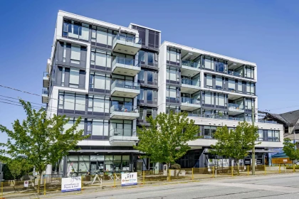 Aerial View of 206 133 E 8th Avenue, Vancouver, BC
