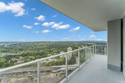 Hallway Photo of 3407 3833 Evergreen Place, Burnaby, BC