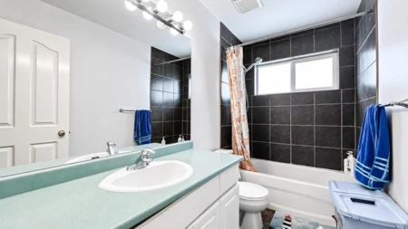Powder Room Photo of 1161 Coutts Way, Port Coquitlam, BC