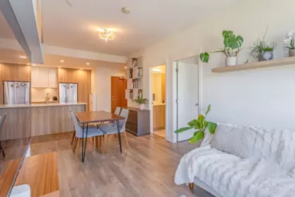 Kitchen Island Photo of 412 750 Dogwood Street, Coquitlam, BC