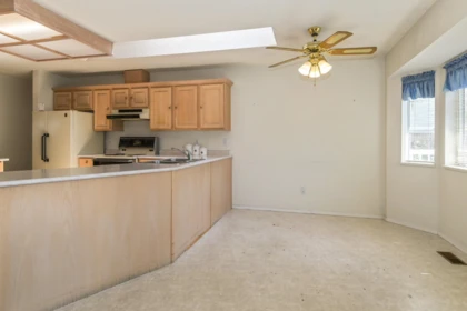 Breakfast Nook Photo of 14306 72a Avenue, Surrey, BC