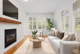 201 118 W 22nd Street, North Vancouver, BC