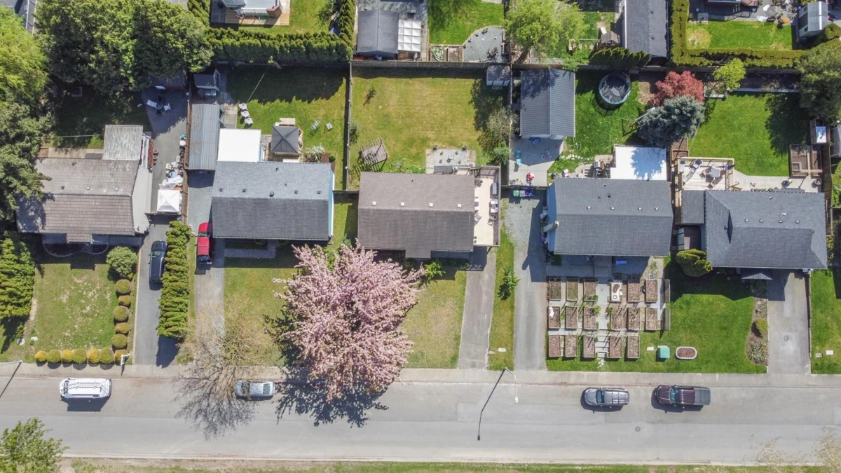 Family Room Photo of 26728 33 Avenue, Langley, BC