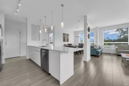 Breakfast Nook Photo of 408 1621 Hamilton Avenue, North Vancouver, BC
