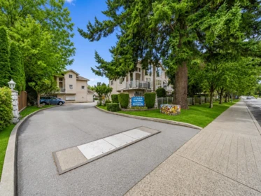 Community Amenities Photo (Clubhouse) of 1 12188 Harris Road, Pitt Meadows, BC