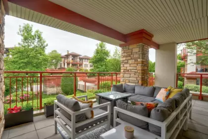Garden / Landscaping Photo of 205 16455 64 Avenue, Surrey, BC