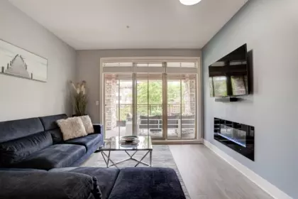 Kitchen Photo of 205 16455 64 Avenue, Surrey, BC