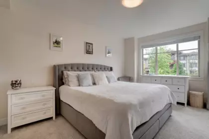 Loft / Bonus Room Photo of 205 16455 64 Avenue, Surrey, BC