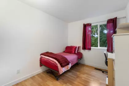 Guest Bathroom Photo of 2082 Springer Avenue, Burnaby, BC
