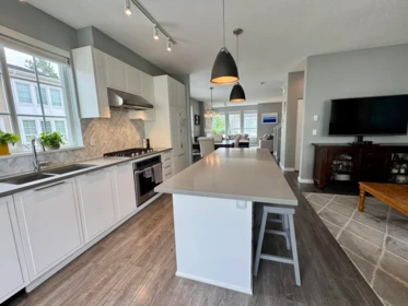 Kitchen Photo of 47 5551 Admiral Way, Ladner, BC